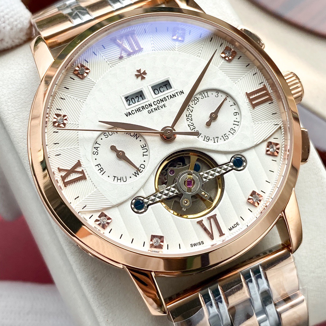 江诗丹顿纵横四海 间金白面